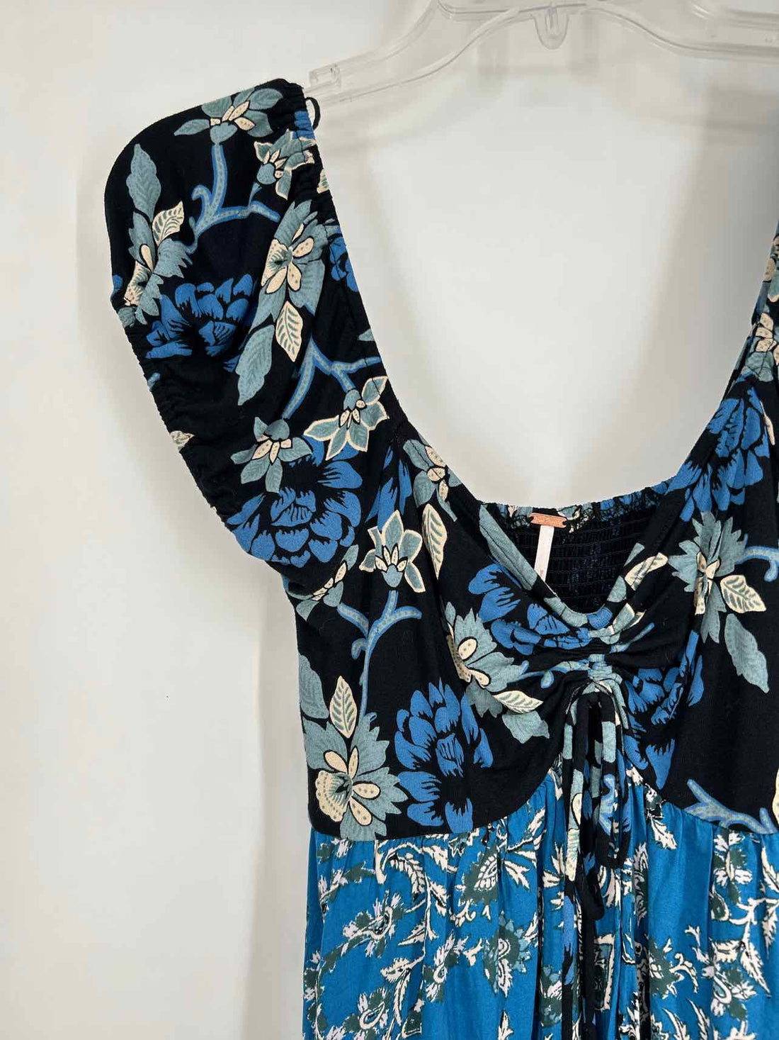 Free People Size S Black & Blue Print Short Sleeve