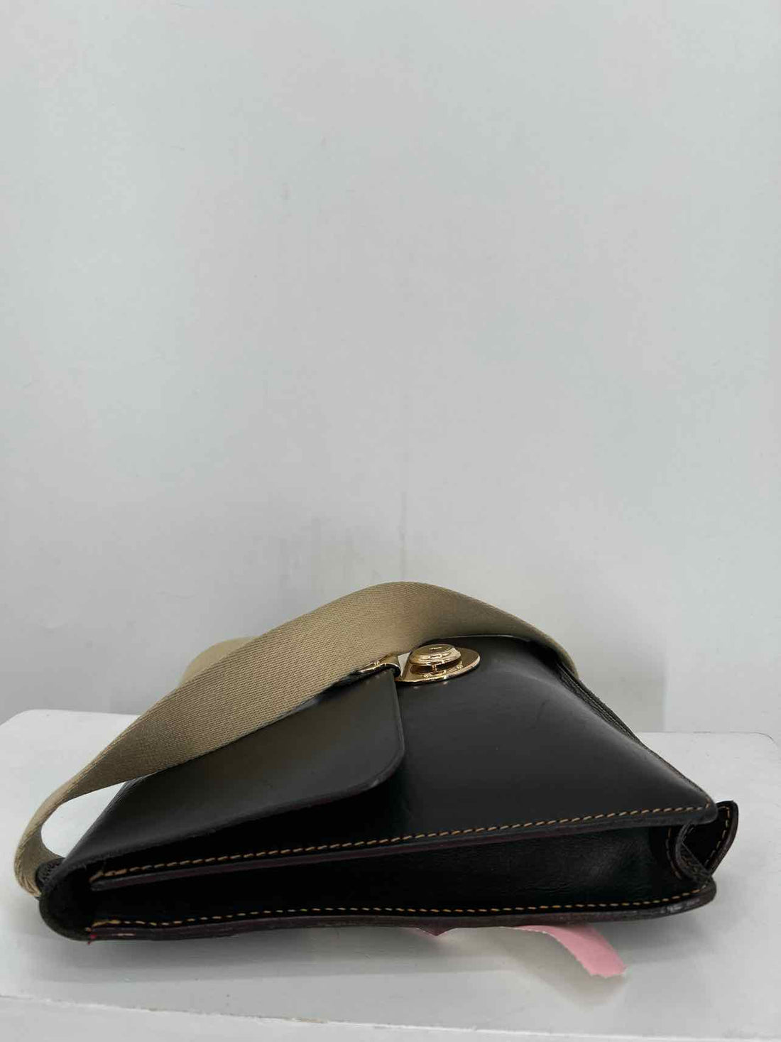 Dooney & Bourke Black Leather Vintage Crossbody