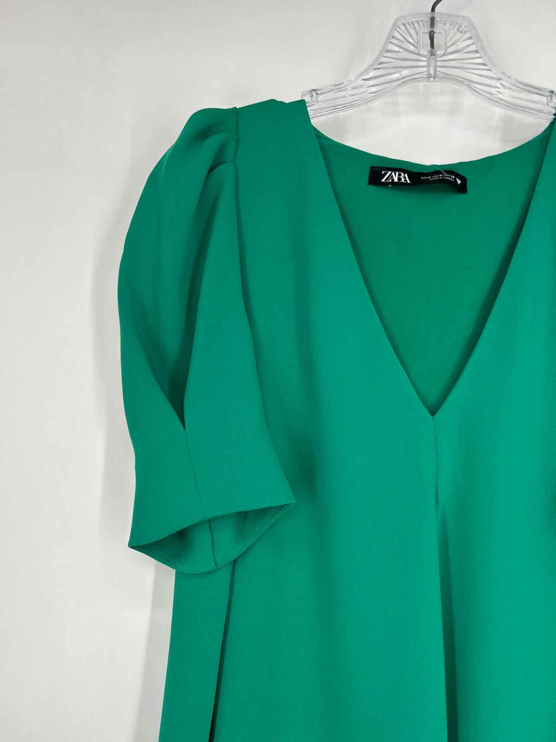 Zara Size M Green Short Sleeve Dress