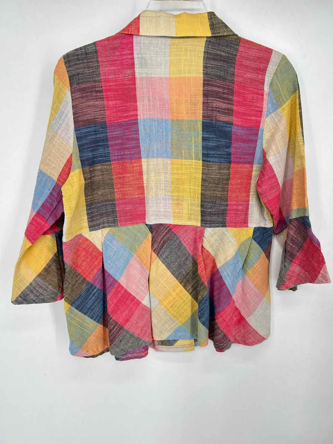 Damee Size M multi checkerd Long Sleeve