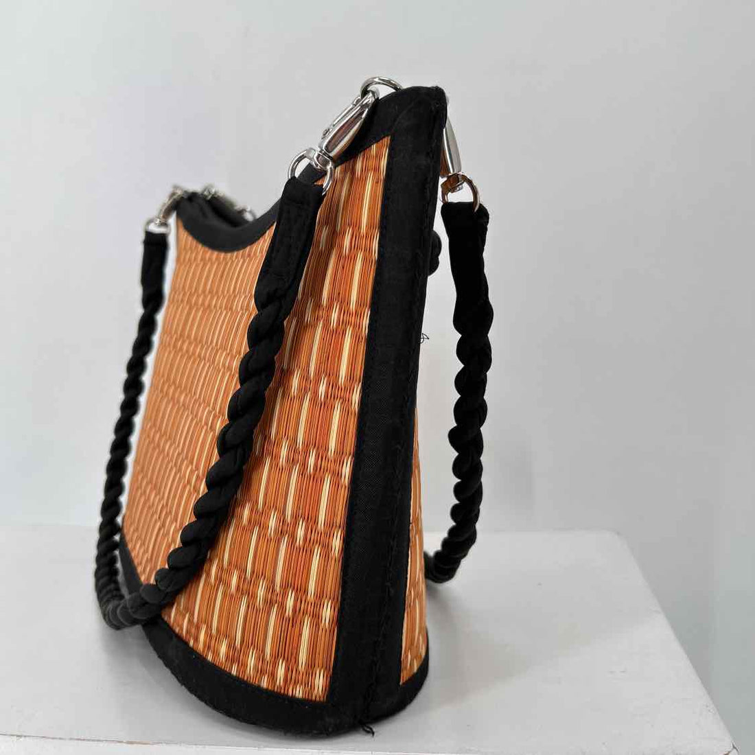 Baskets of Cambodia Rust Straw Pre Owned Tote