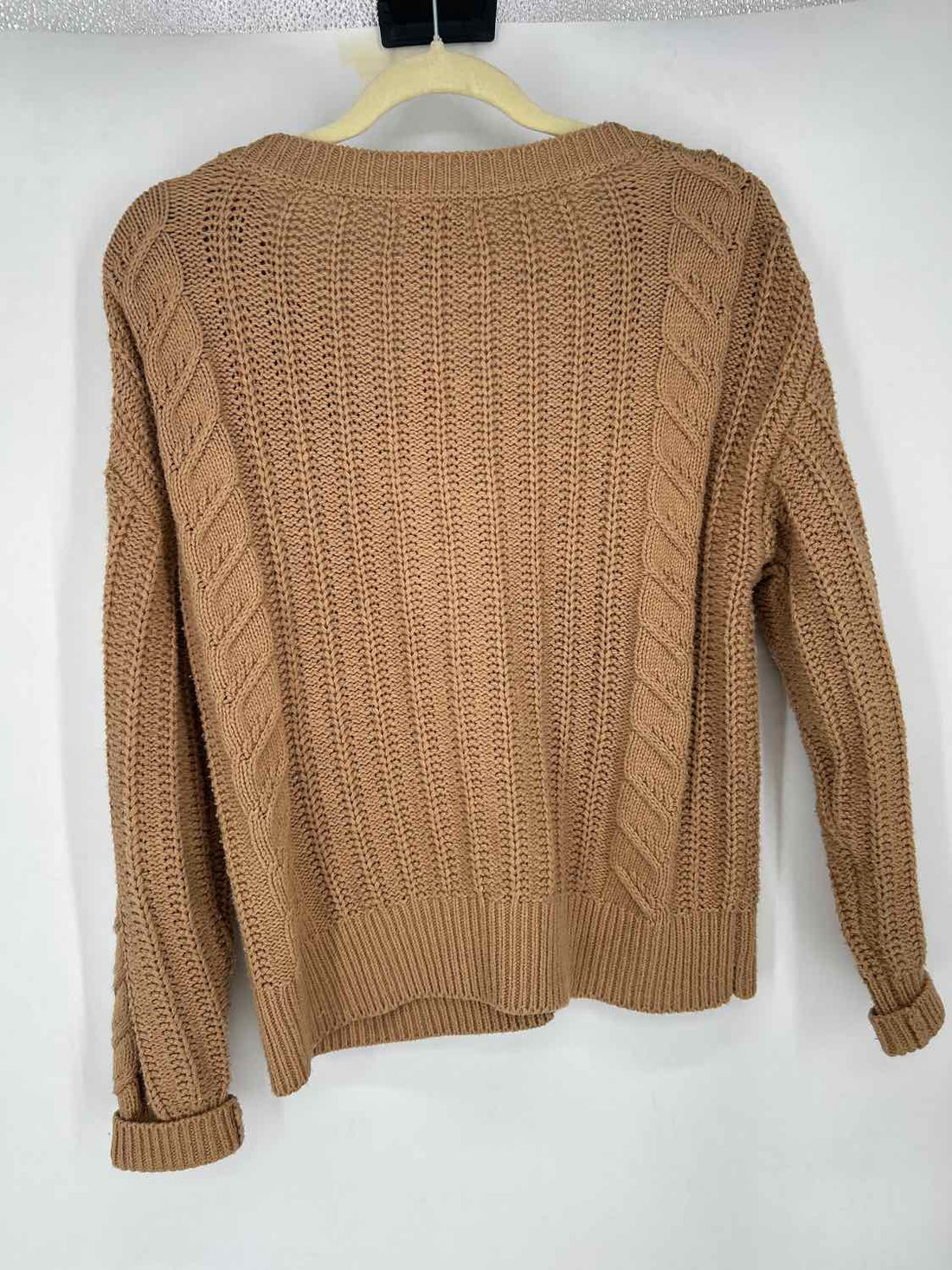 Cupcakes And Cashmere Size M Tan Knit Cardigan