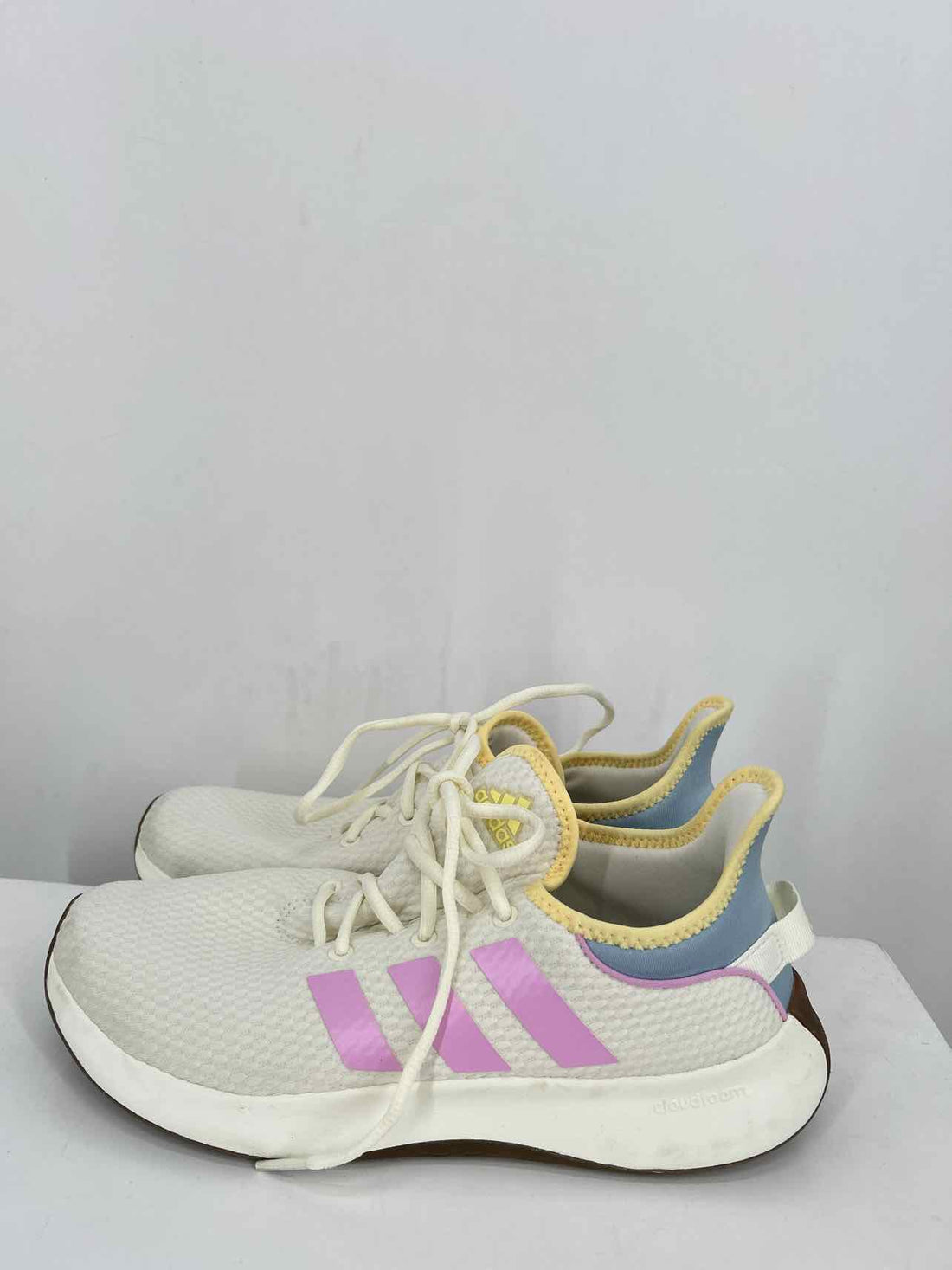 Adidas Women Size 9 White Colorblock Sneakers