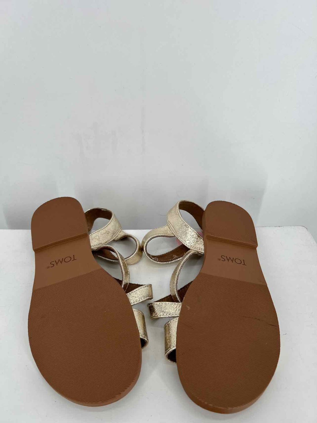 Toms Women Size 6 Gold Sandals