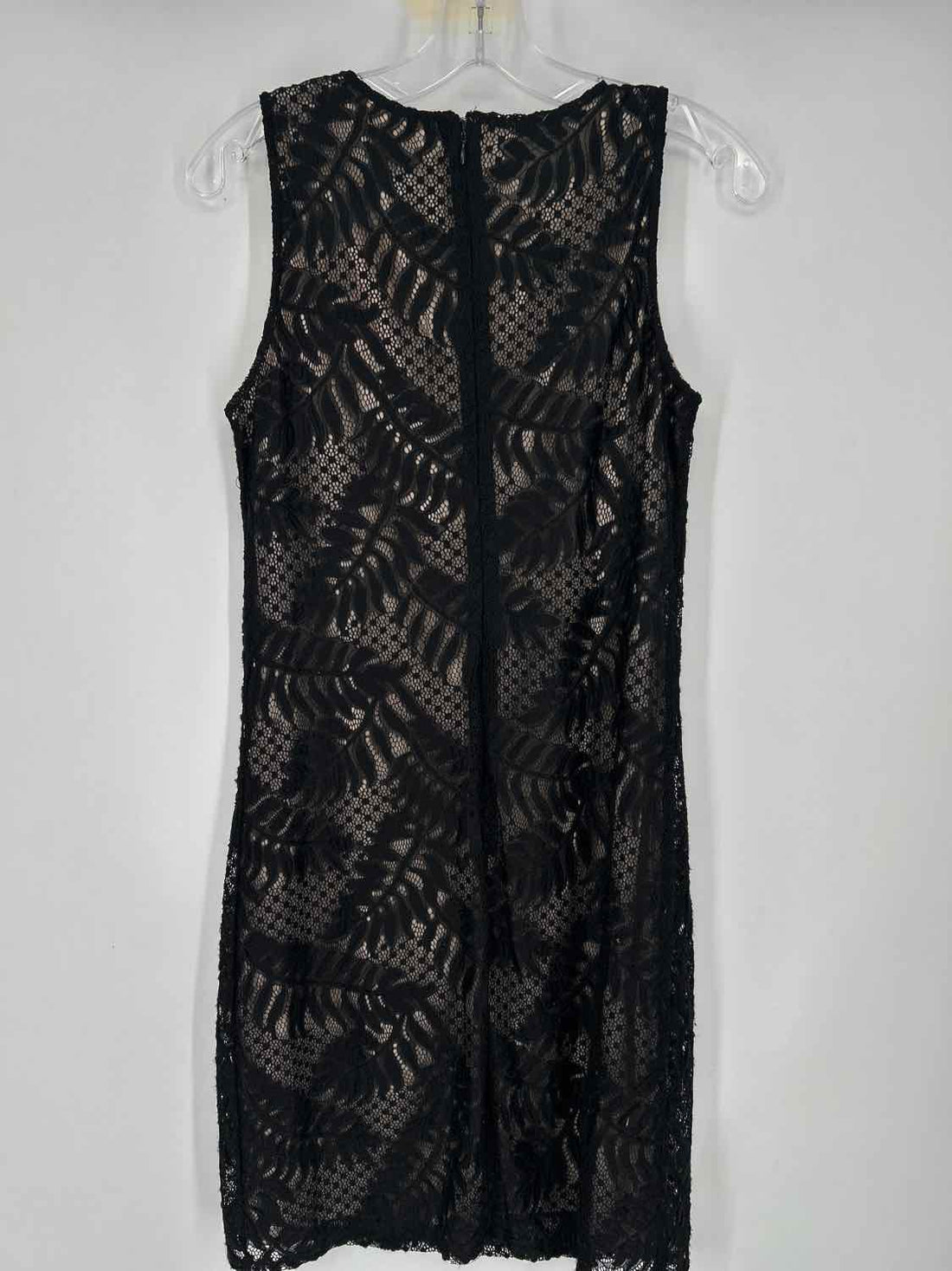 Sharagano Size 6 Black Lace Sleeveless Dress