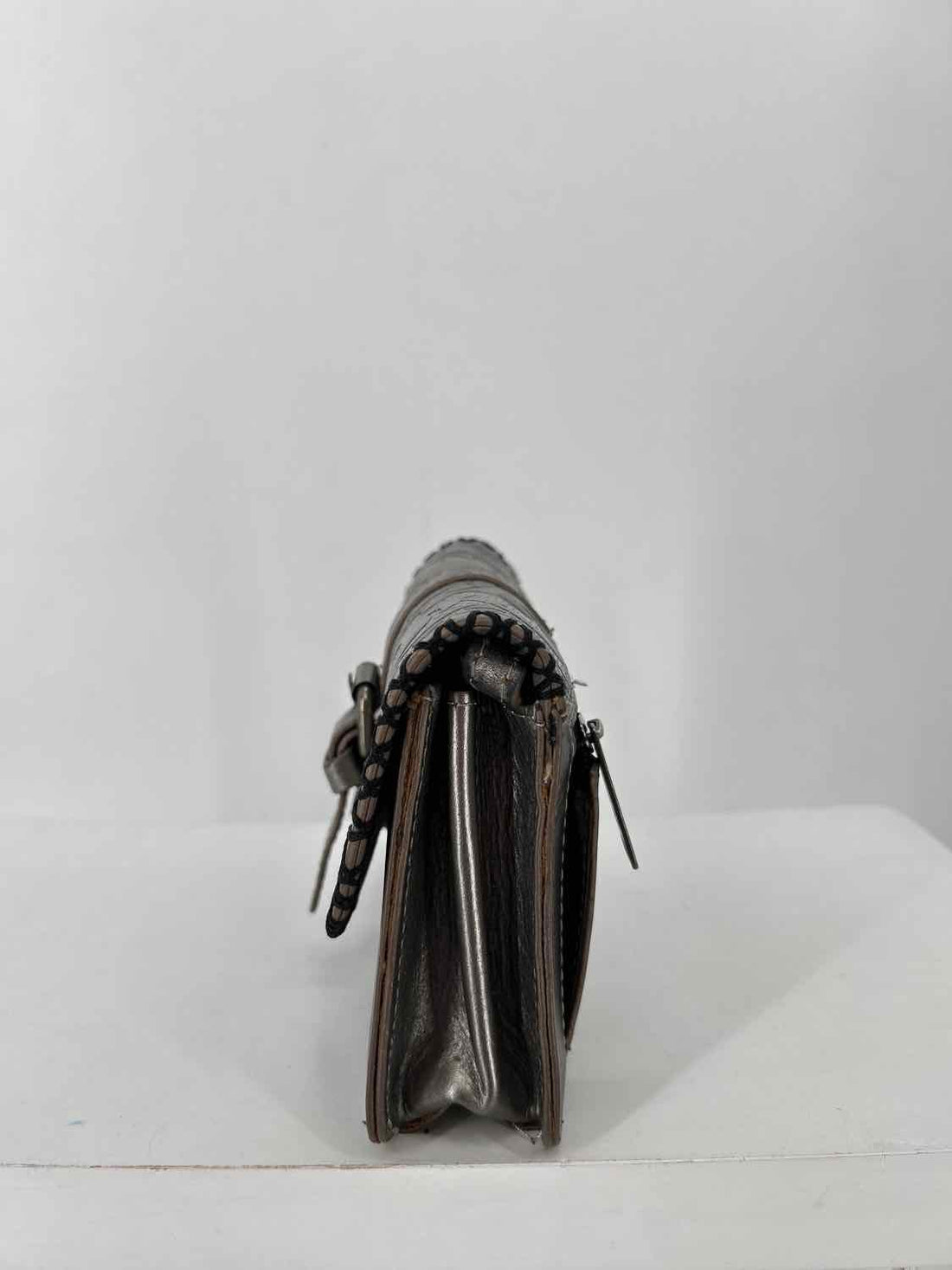 Patricia Nash Pewter Genuine Leather Pre Owned Crossbody