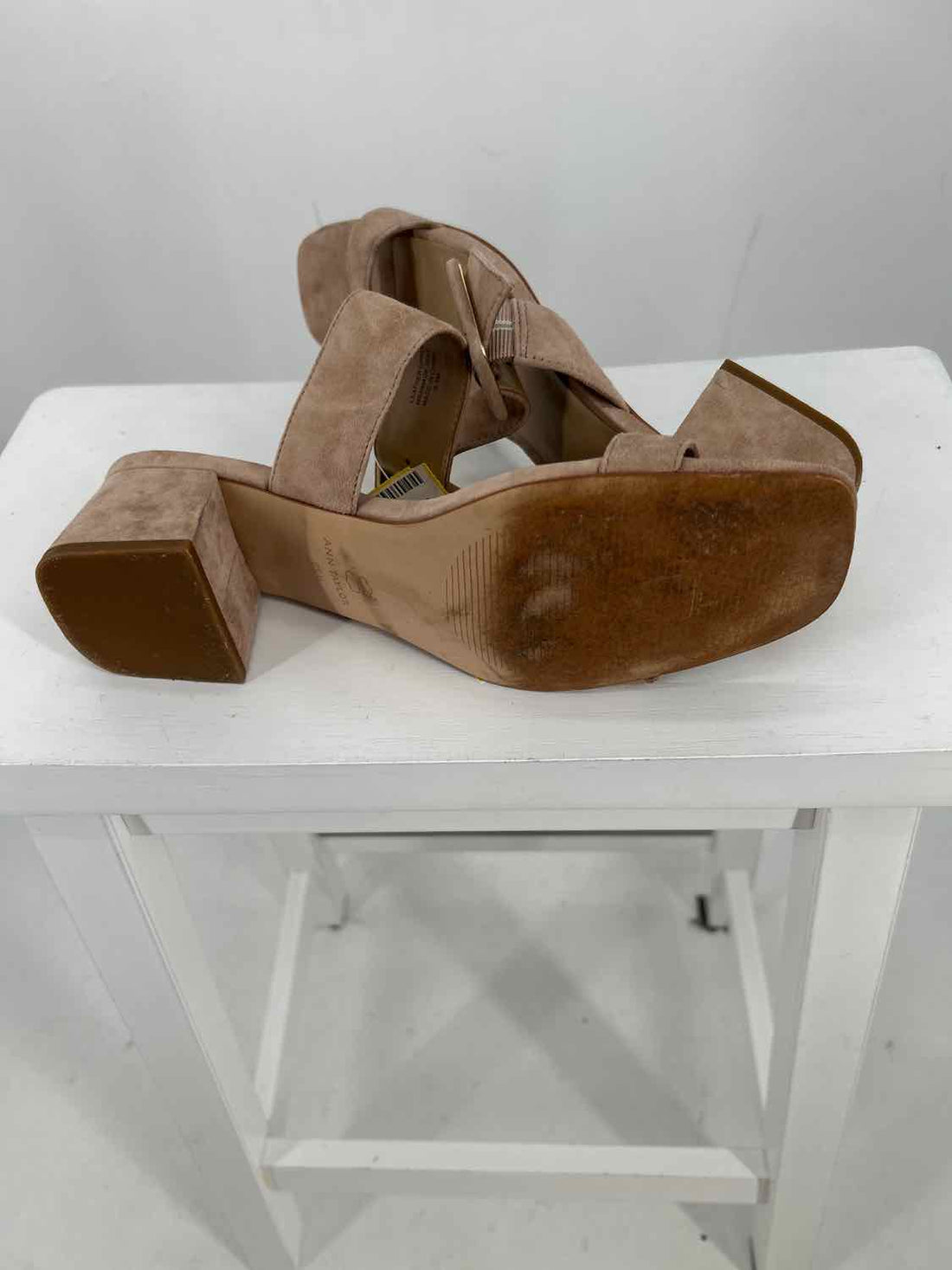 Ann Taylor Women Size 9.5 Nude Heels