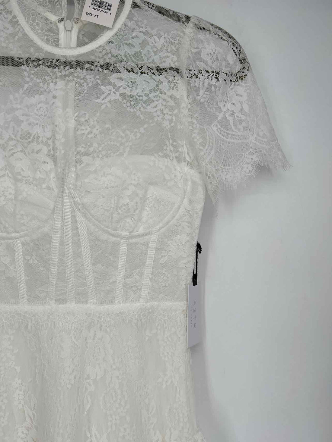 ASTR Size XS White Lace NWT Dress