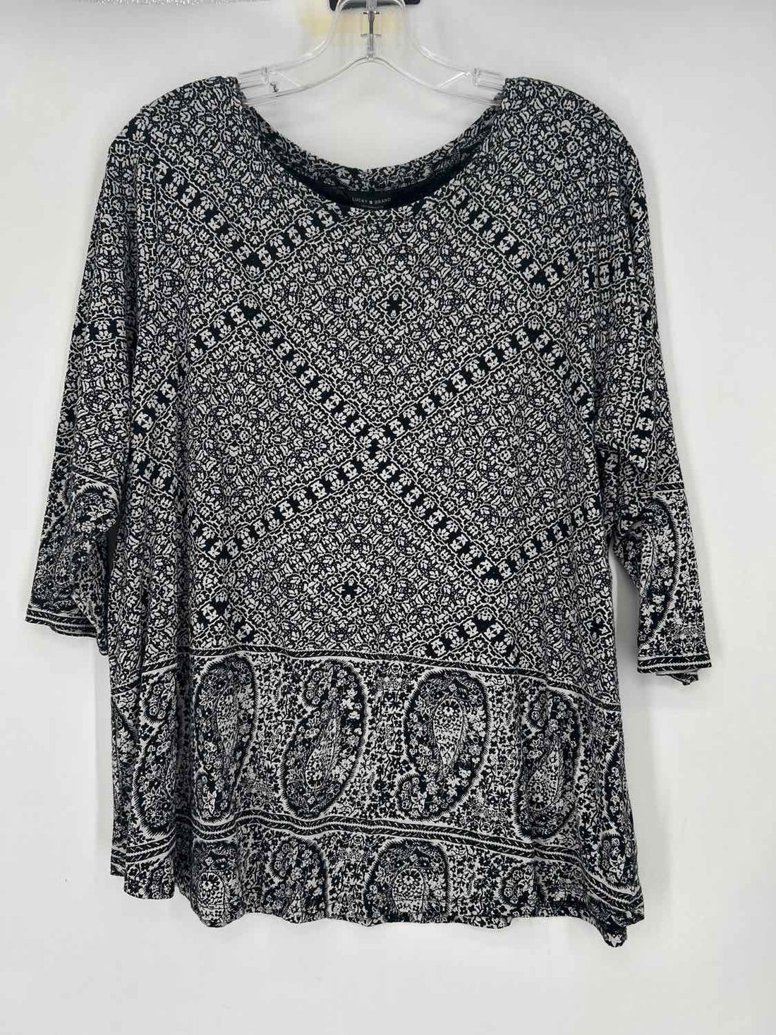 Lucky Brand Size 1X Black & White Top/Blouse
