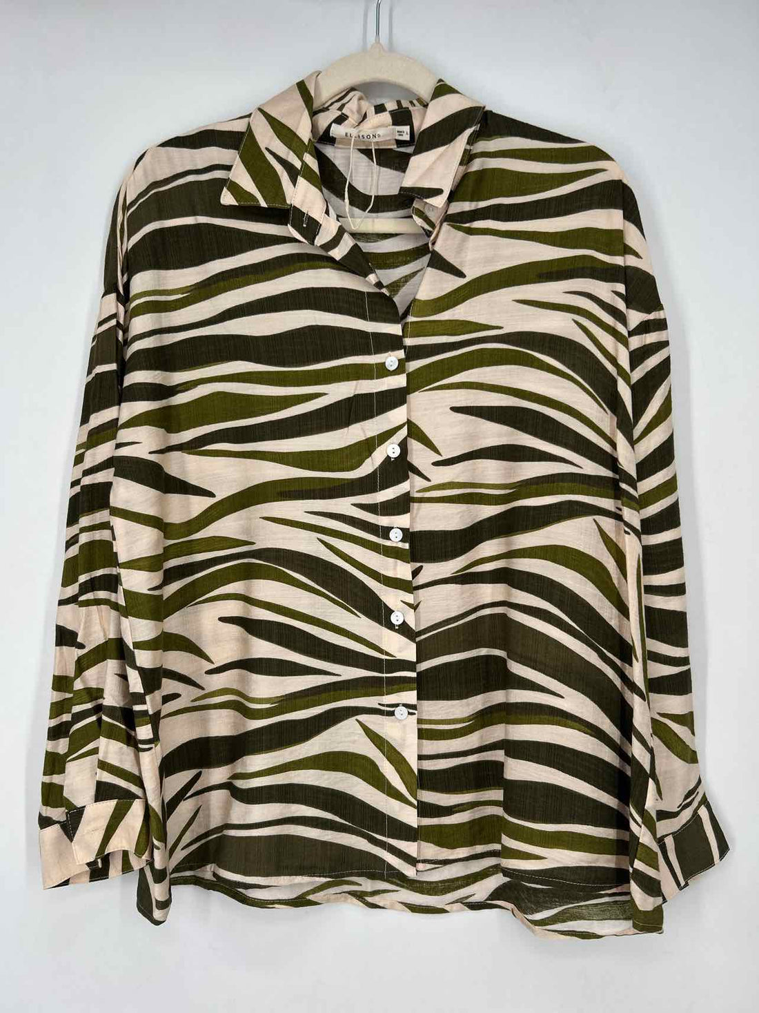 Ellison L Cream & Green Print New Boutique Top a