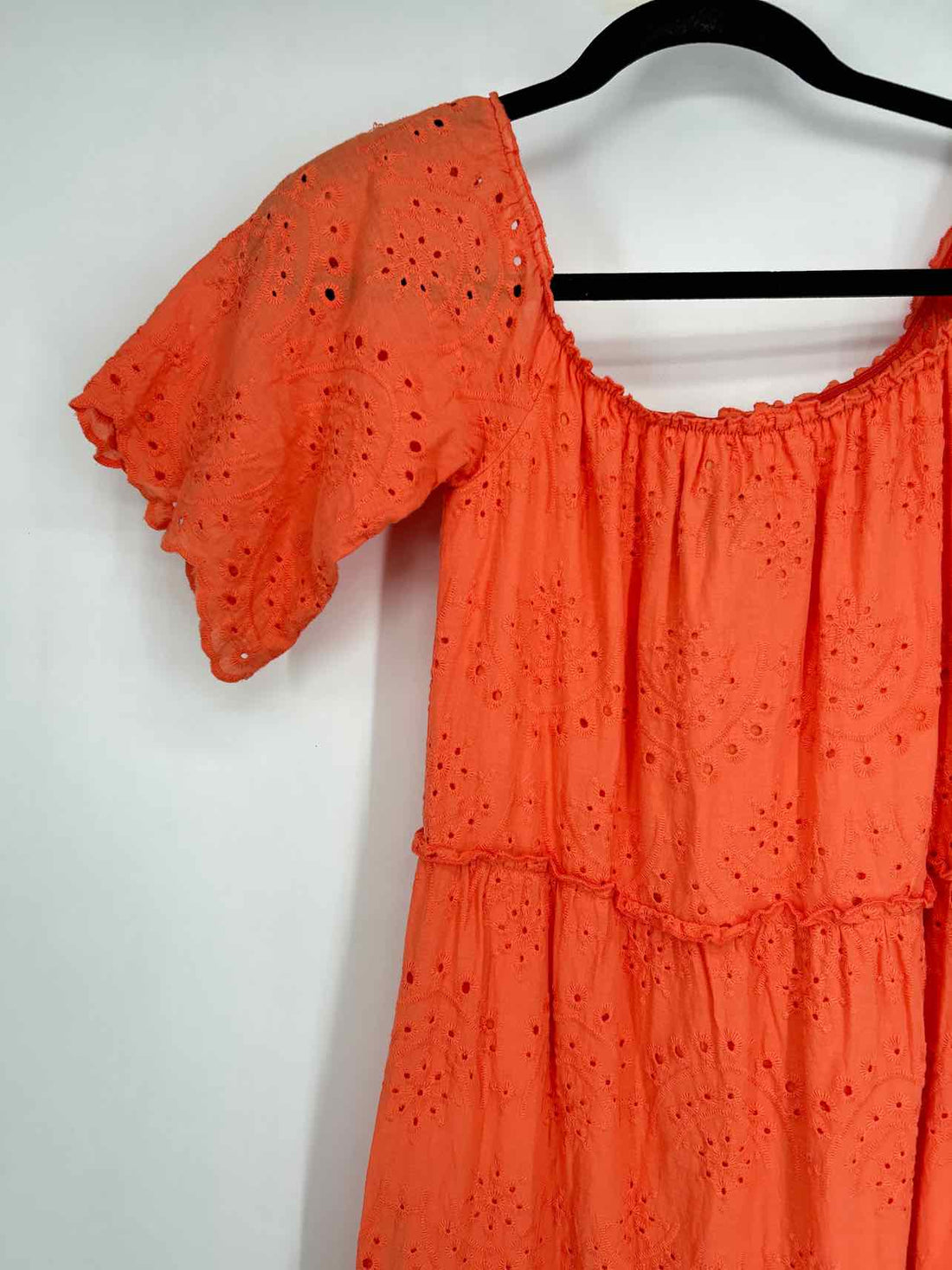 Misha Leisure Size 8 Orange Eyelet Short Sleeve Dress
