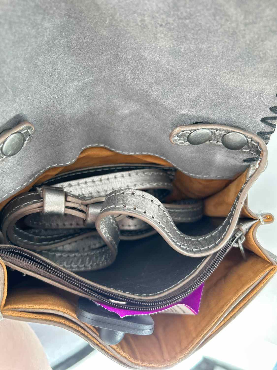 Patricia Nash Pewter Genuine Leather Pre Owned Crossbody