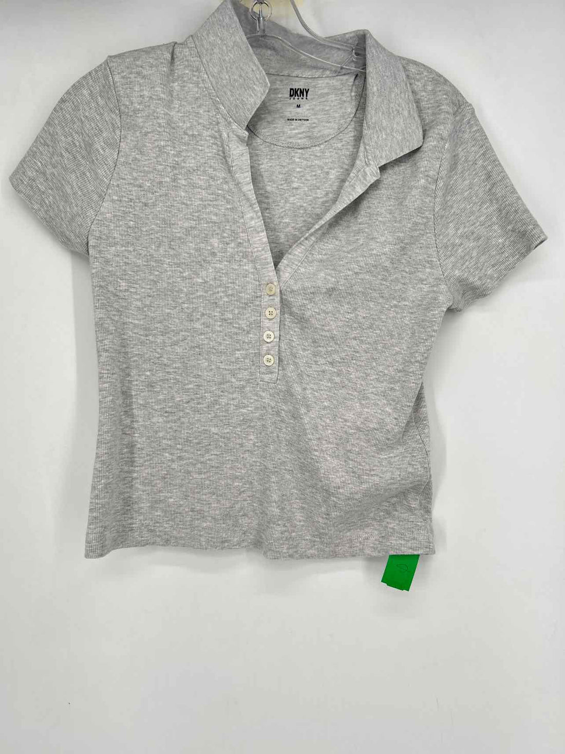 DKNY Size M Light Gray Short Sleeve