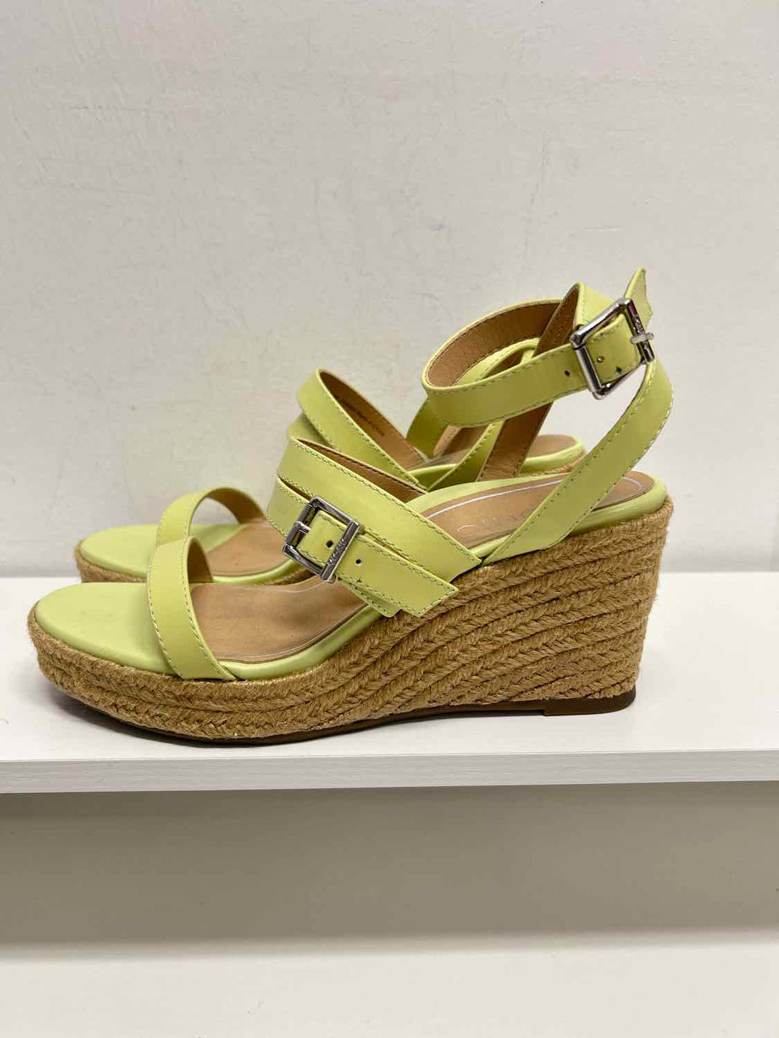 Vionic Women Size 6.5 Light Green Espadrilles Wedges