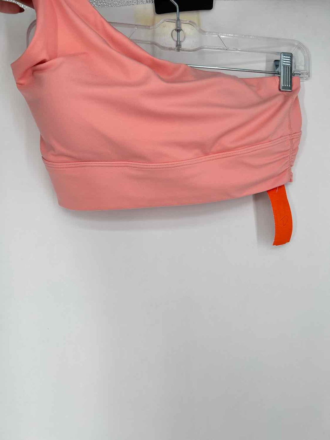 Athleta Size M Coral Active Sports Bras