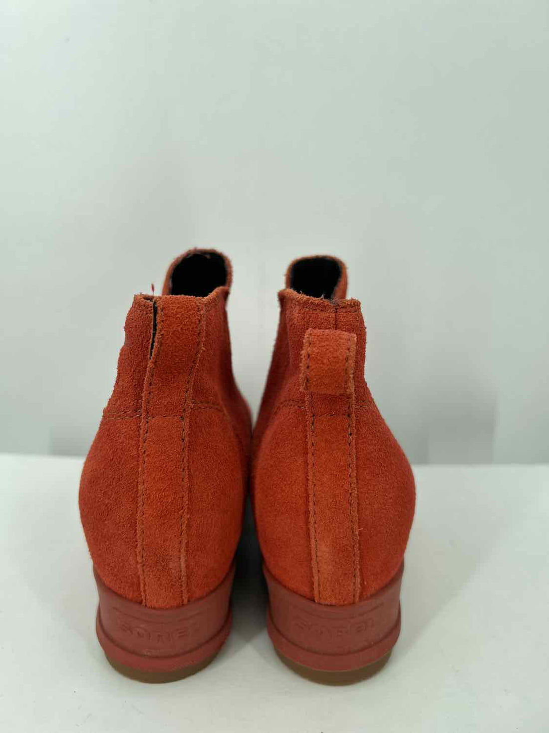 Sorrelli Women Size 7.5 Orange Suede Ankle Boot