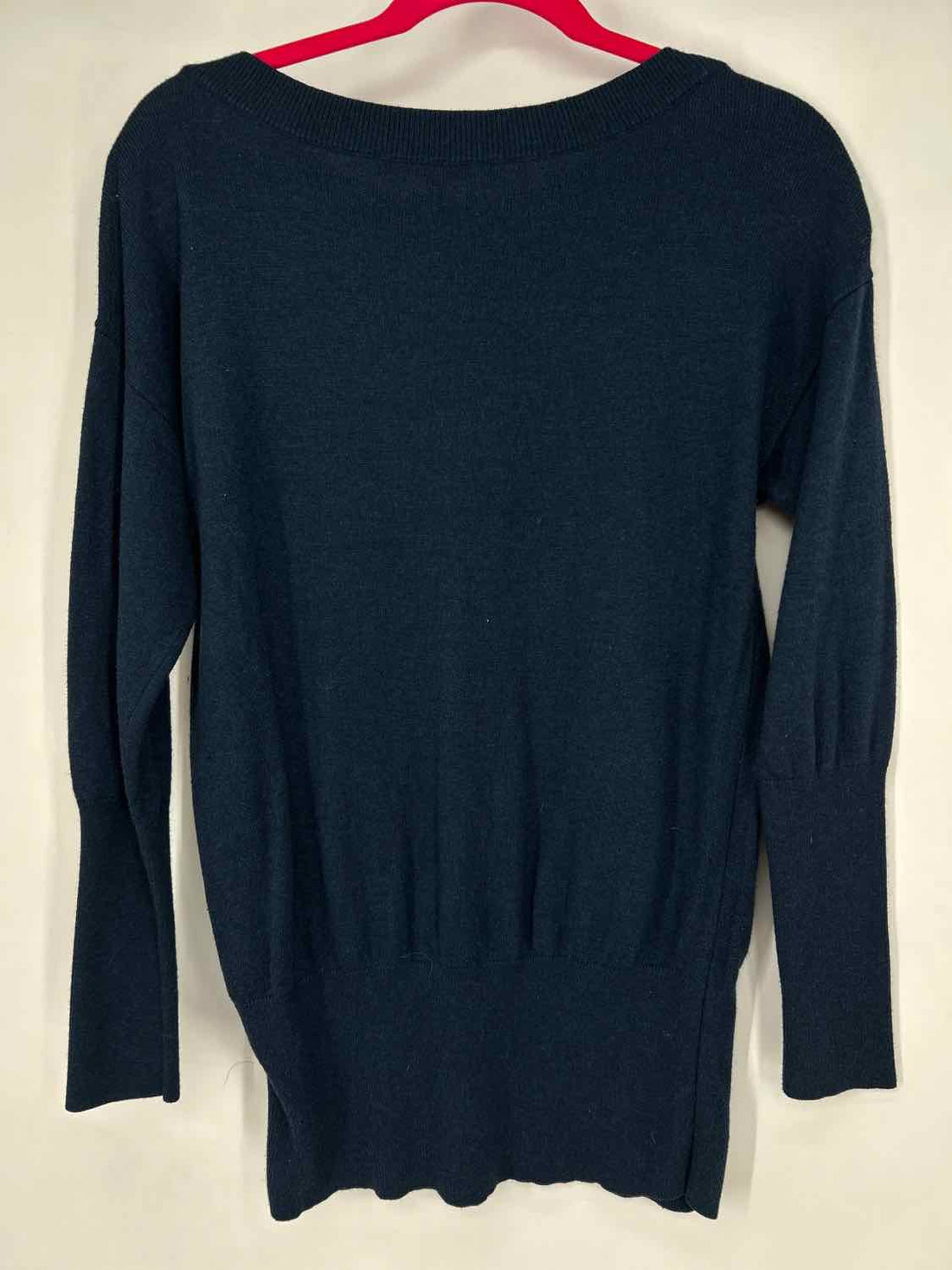 White House Black Market Size M Navy Sweater
