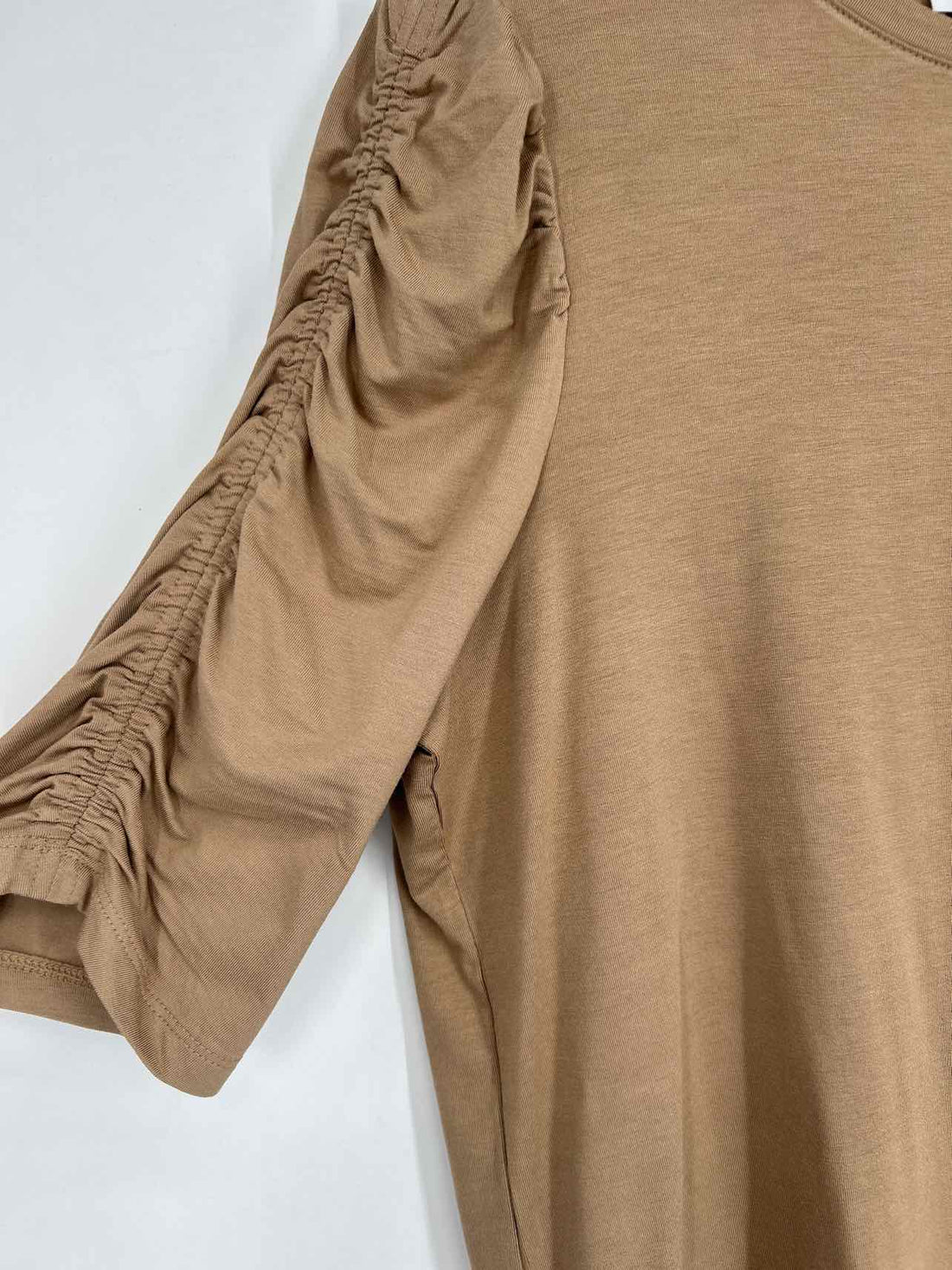 Chicos Size 3/XL Tan Short Sleeve
