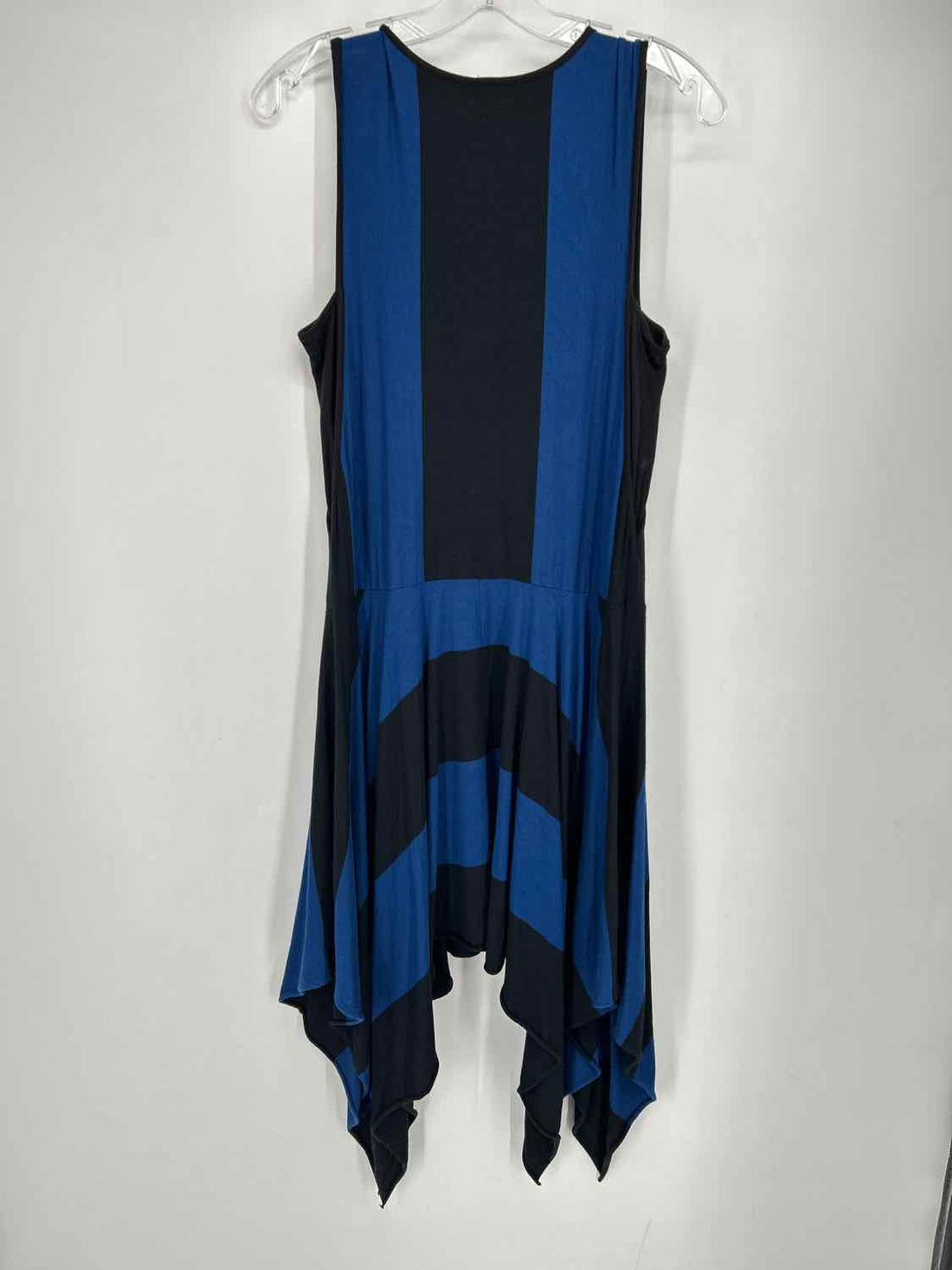 Athleta Size XS Navy & black striped Sleeveless Active Dresses