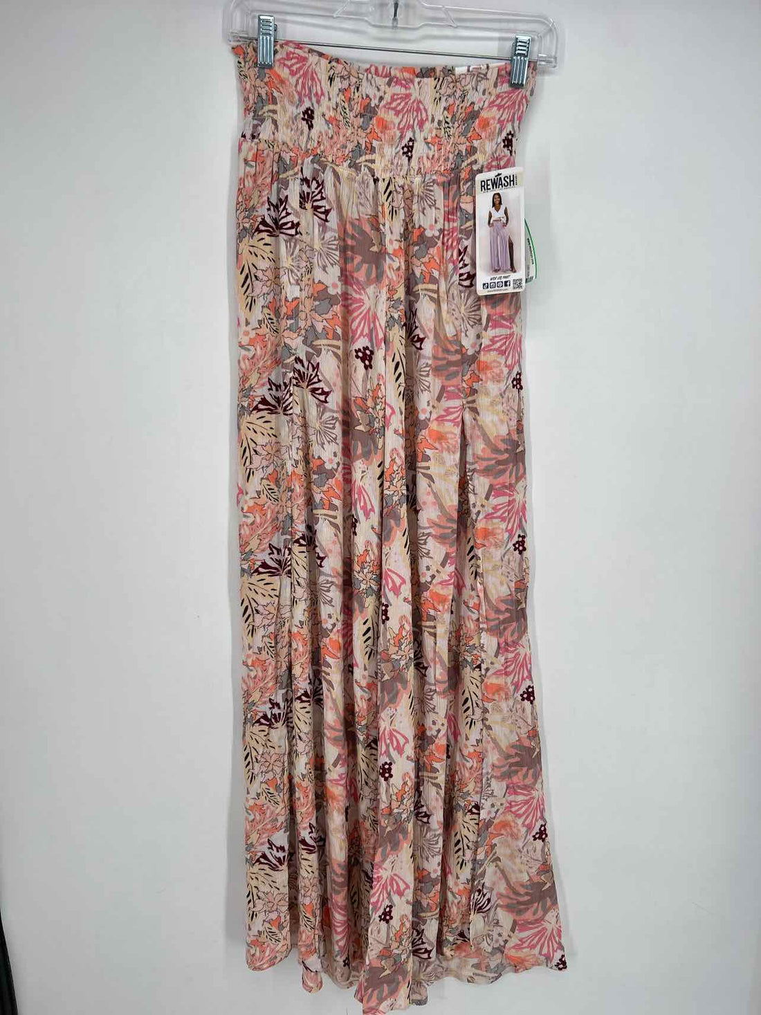 Rewash Size XL Pink & Cream Floral NWT Pants