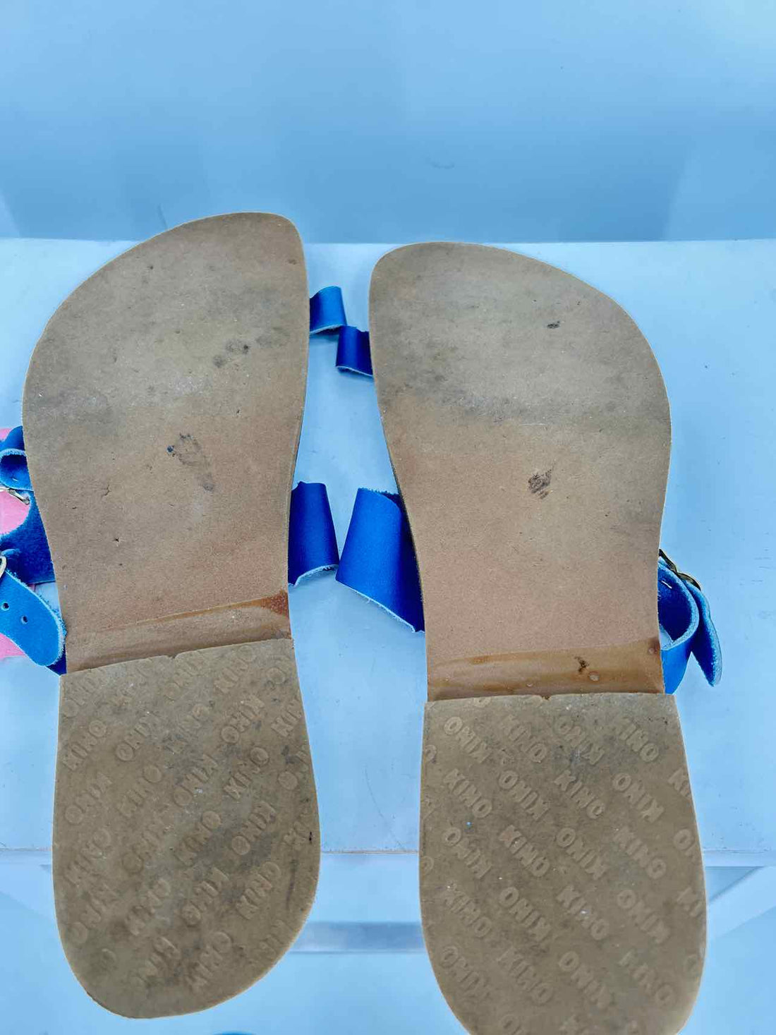 Kino Women Size 9 Blue Sandals
