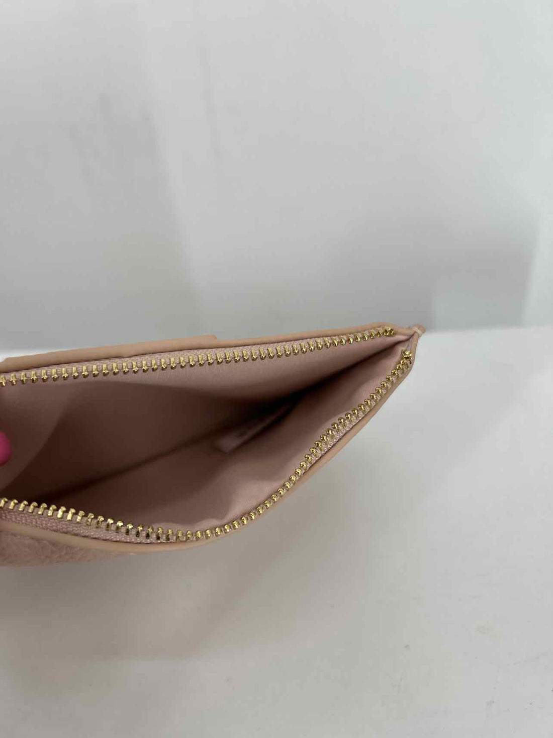 Chloe Parfums Vegan Leather Light Pink New Misc.