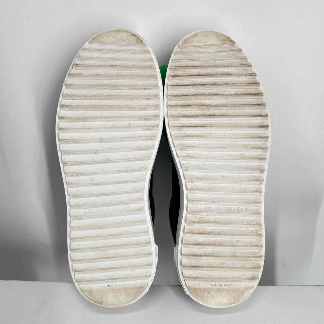 Louis Vuitton Time Out Women Size 36 Monogram Pre Owned Coated Canvas LUXURY