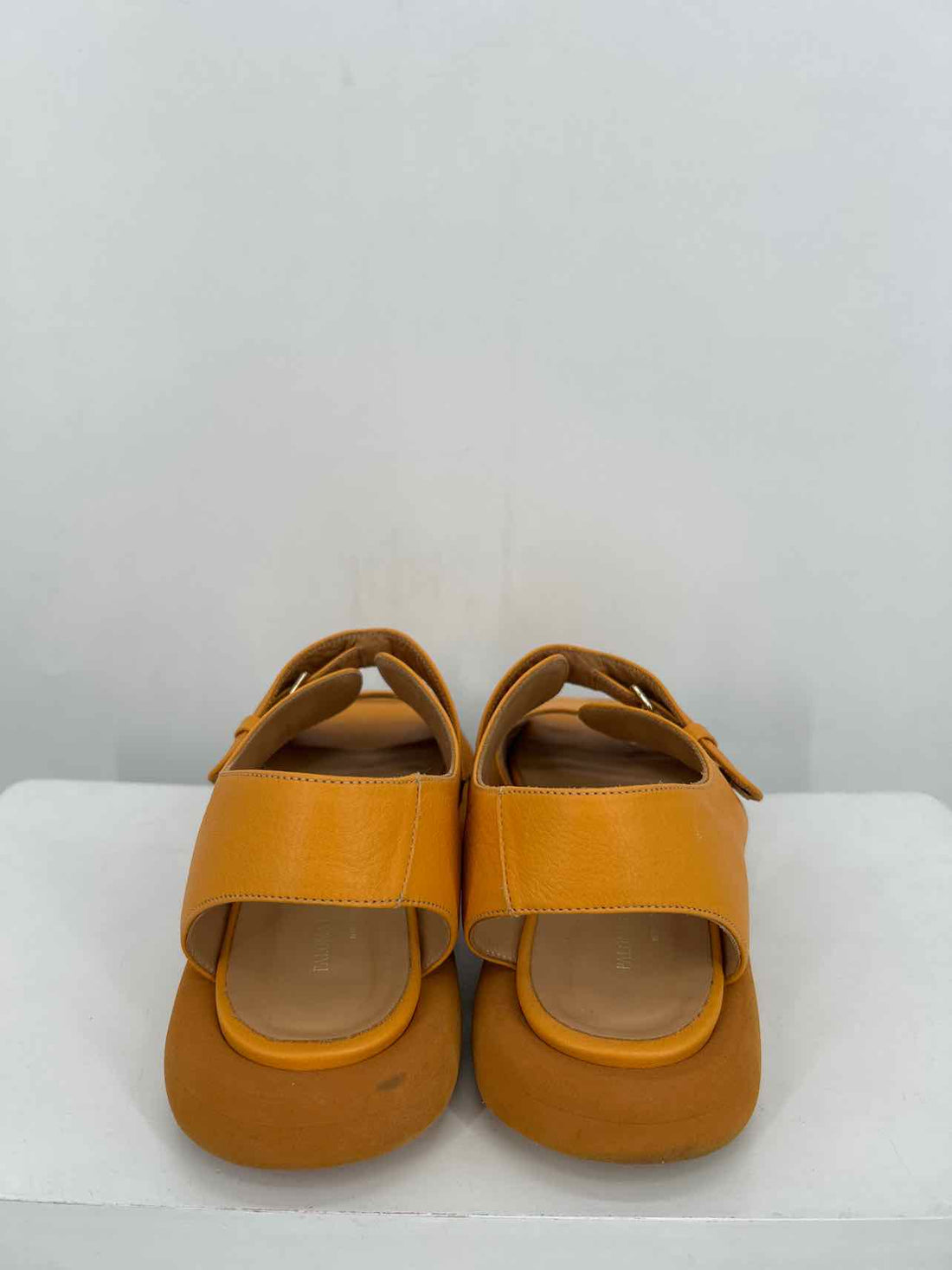 Paloma Barcelo Women Size 39 (8.5-9) Orange Sandals