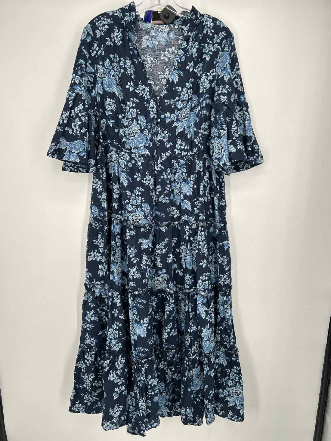 Tuckernuck Size L Navy & Light Blue Floral Linen/Cotton Short Sleeve Dress