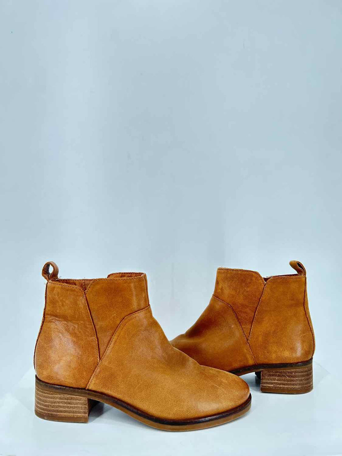 Lucky Brand Women Size 6 Camel Ankle Boot