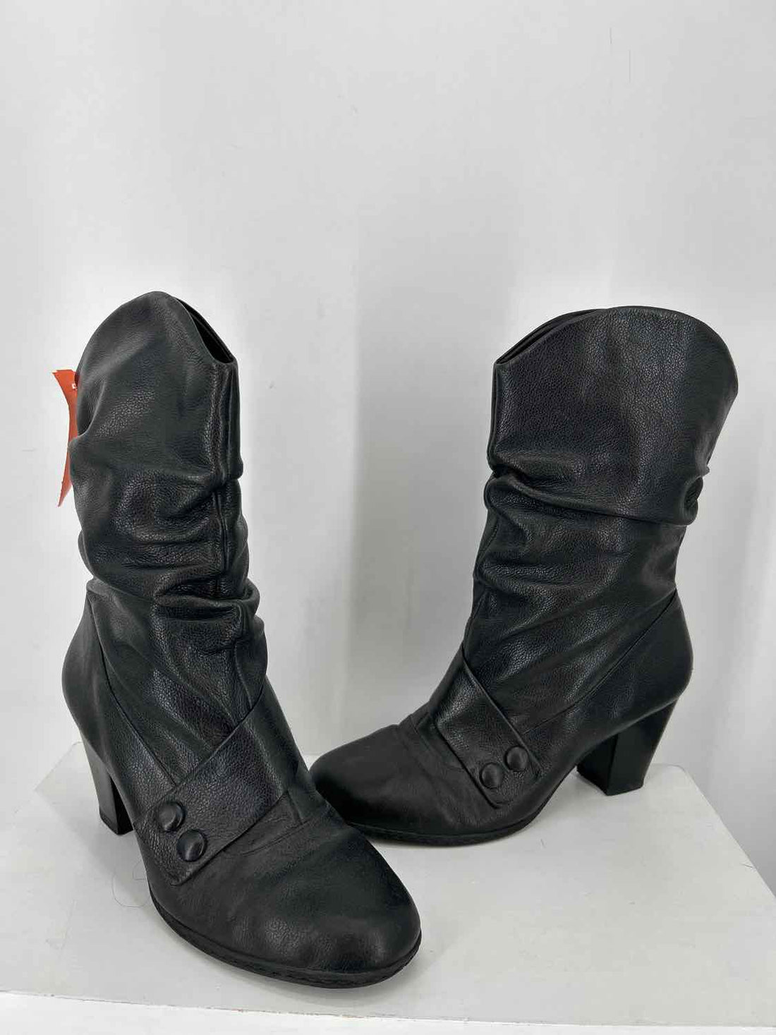 Nurture Women Size 9.5 Black Genuine Leather Mid Calf Boot