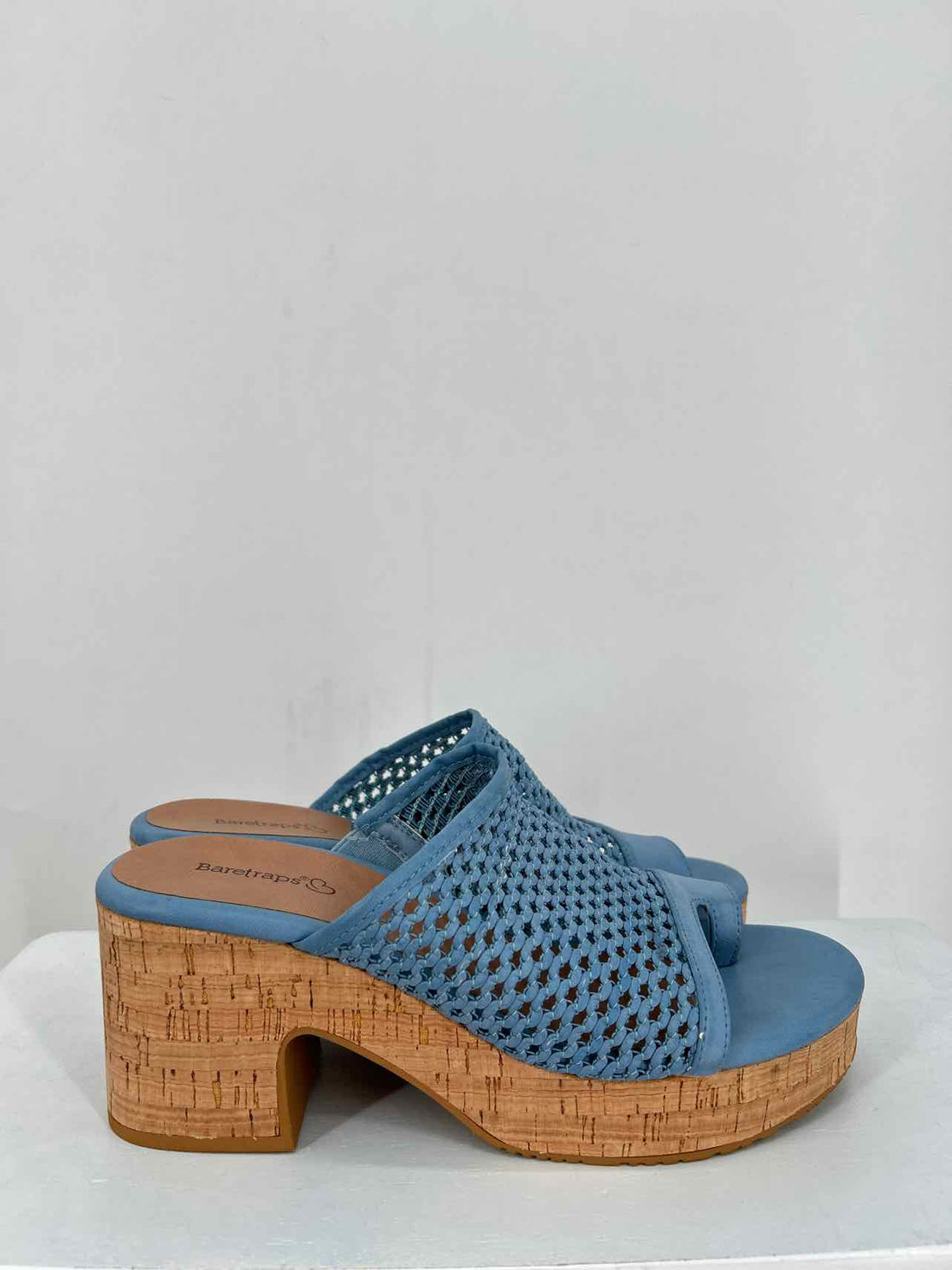 Baretraps Women Size 9 Blue Platforms