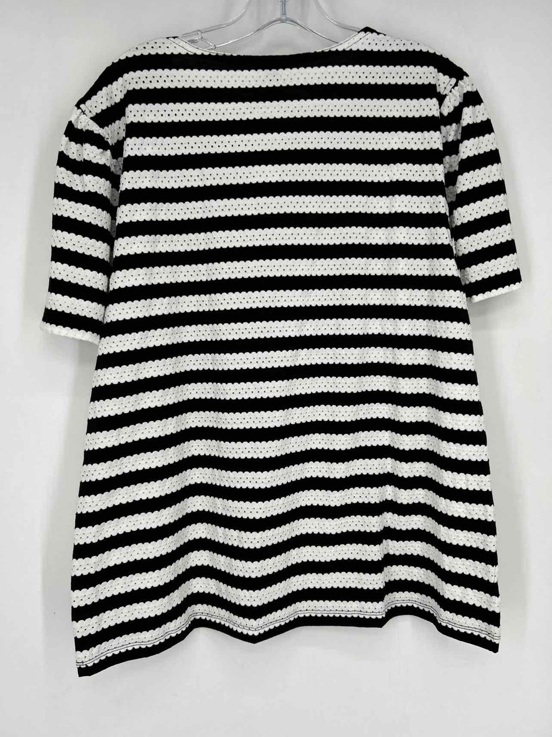 Ann Taylor Size XXL Black & White Striped NWT Top/Blouse