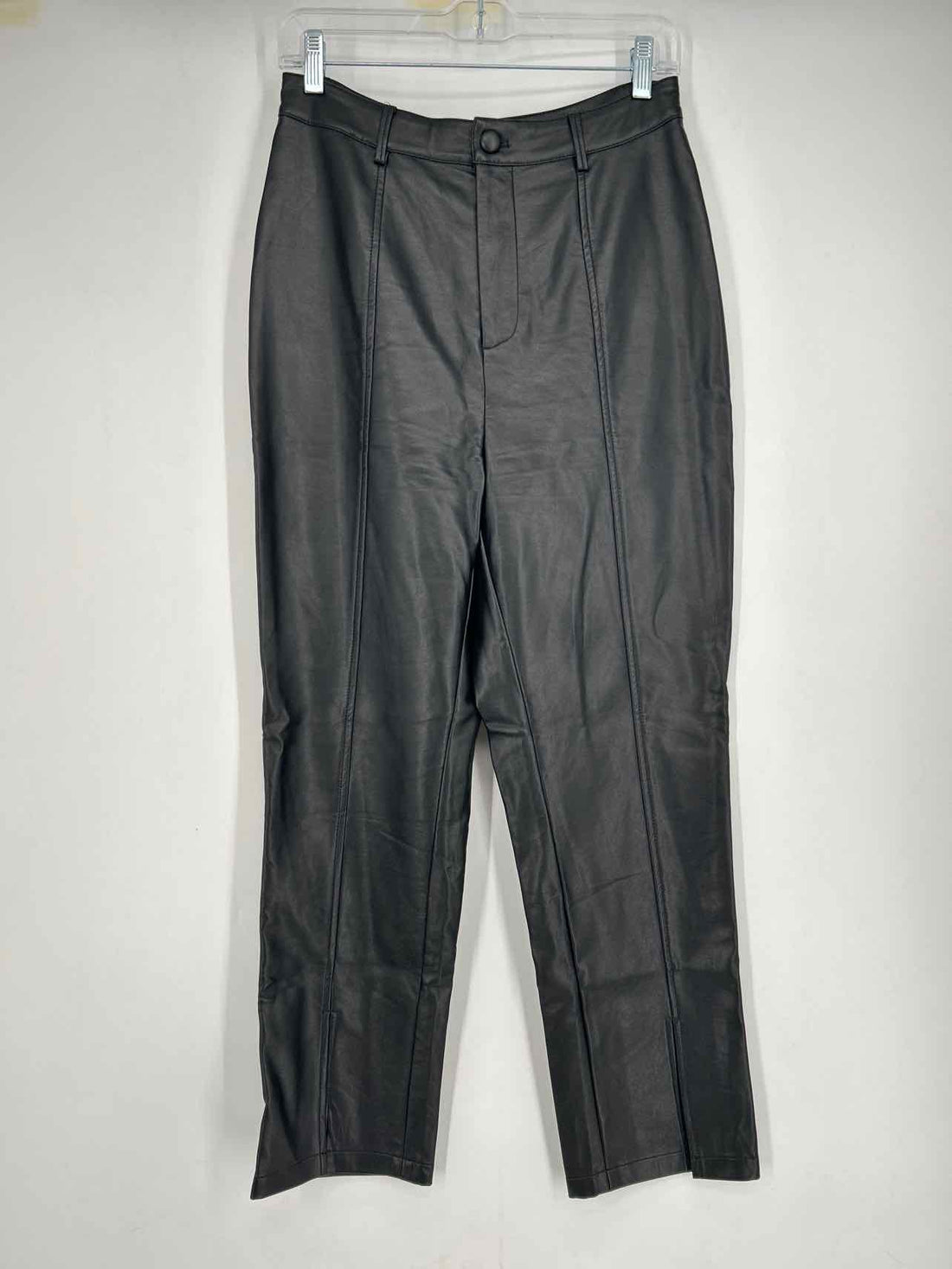 Gilli Size M Black Faux Leather Pants