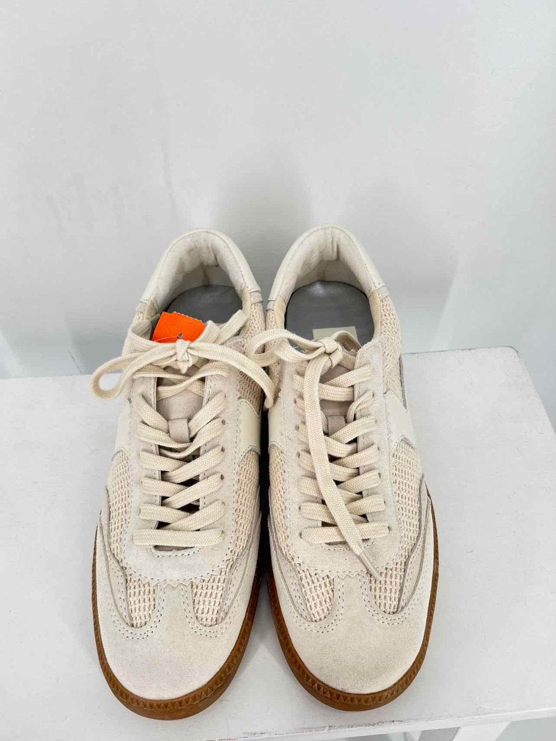Dolce Vita Women Size 8 Off White Colorblock Sneakers