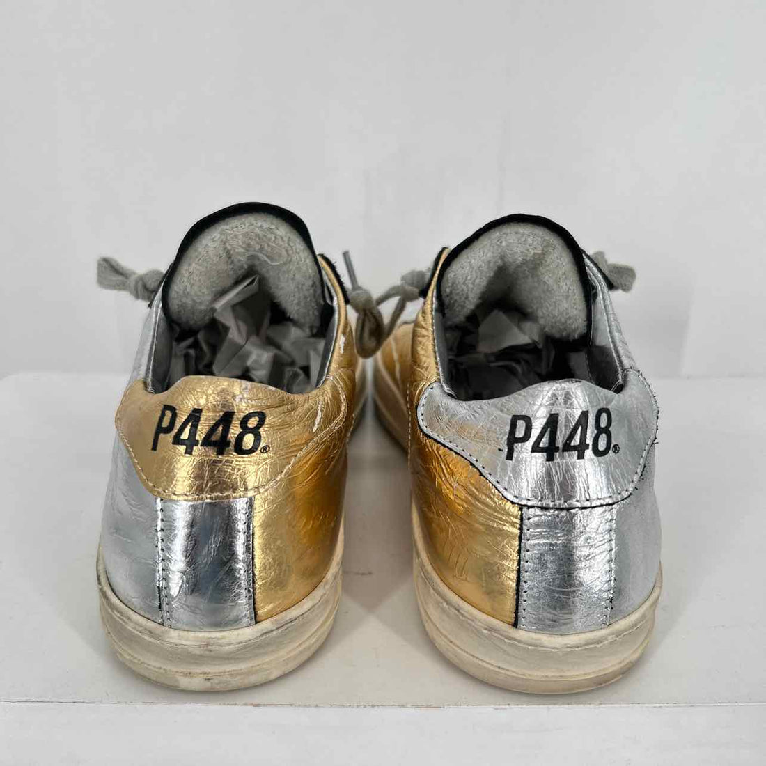 P448 Women Size 39 (8.5-9) Silver & Gold Sneakers