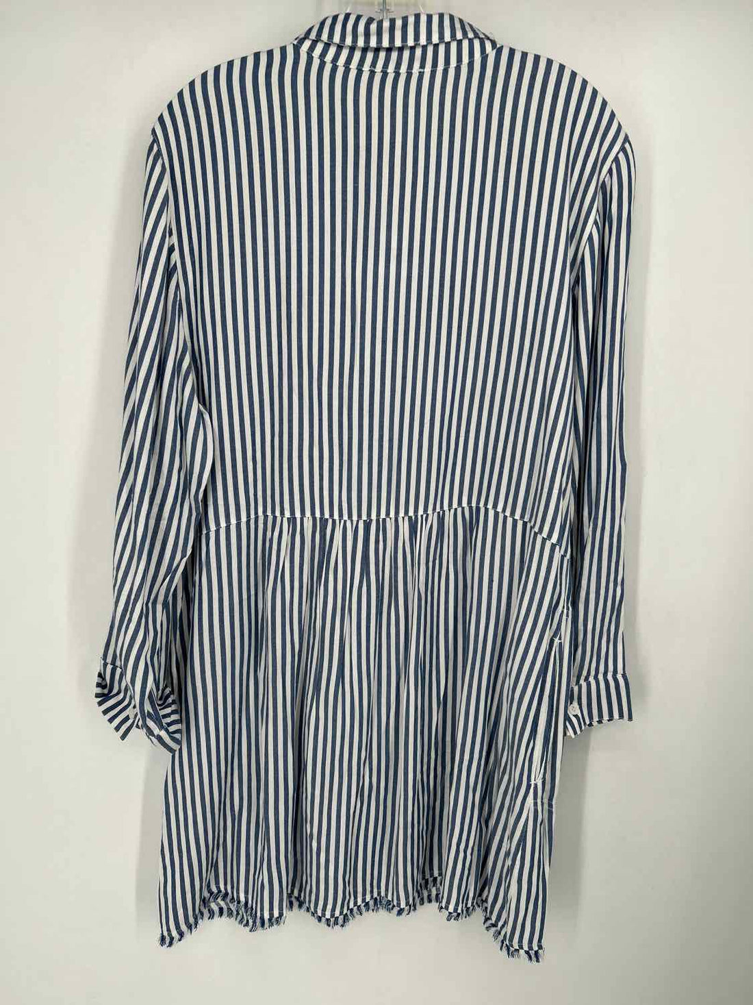 Tommy Bahama Size XL Blue & White Striped Long Sleeve Dress