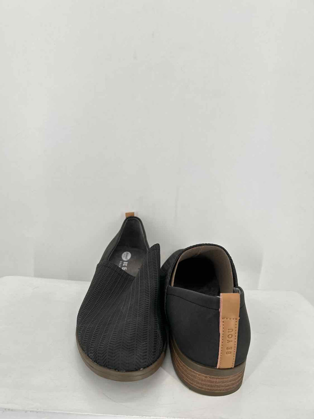 Dr. Scholls Women Size 9.5 Black Flats