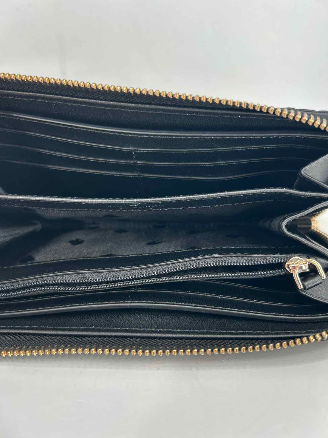 Kate Spade Black Embossed Leather Excellent Condition Wallet