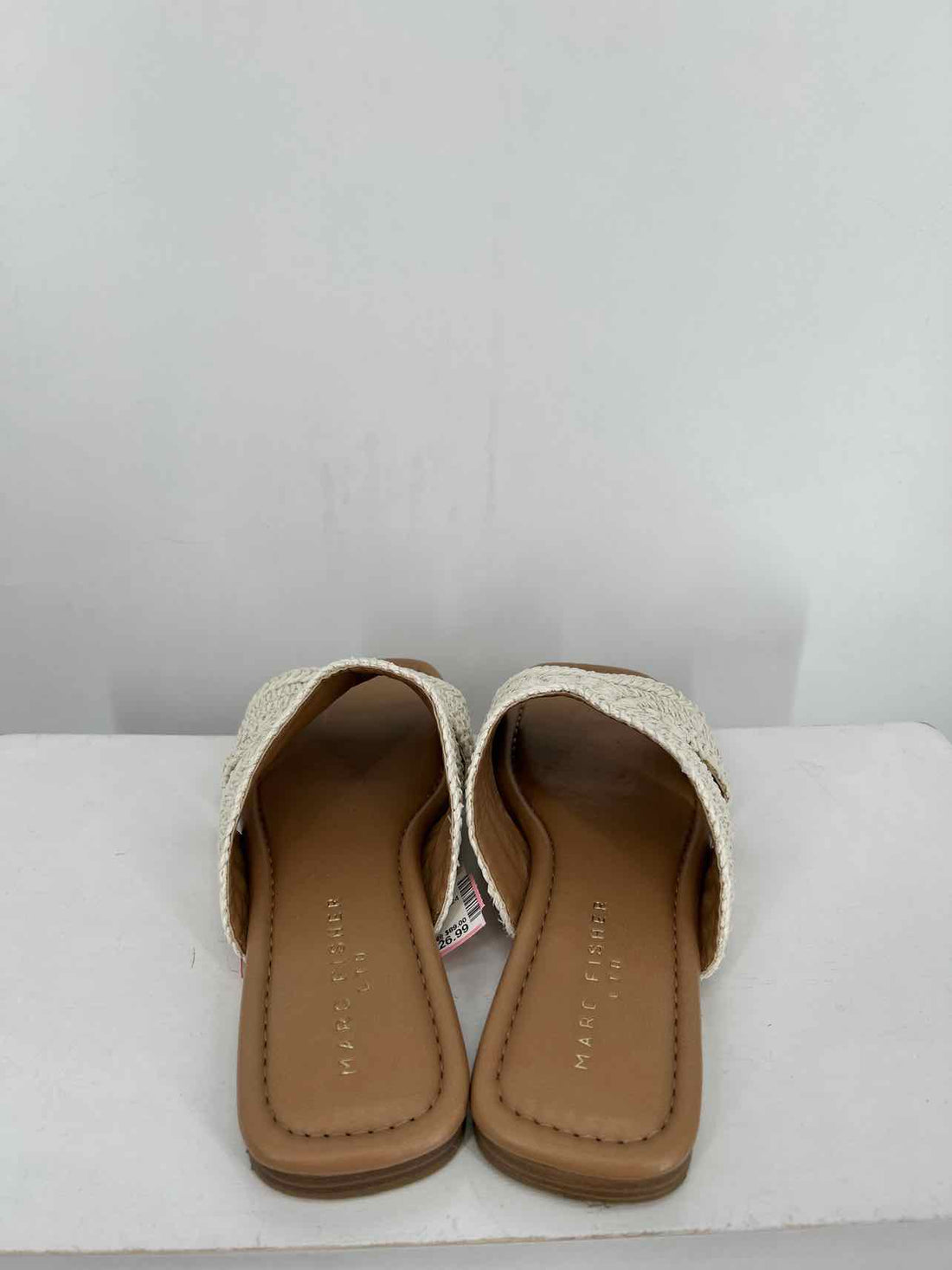 Marc Fisher Women Size 8.5 White Straw Sandals