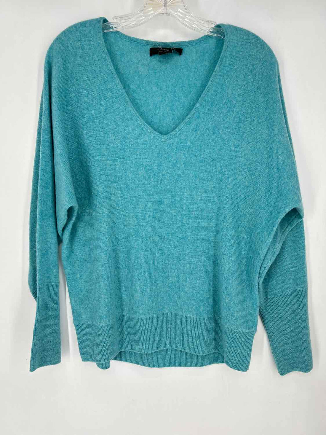 Tahari Size L Heathered Blue Cashmere Sweater