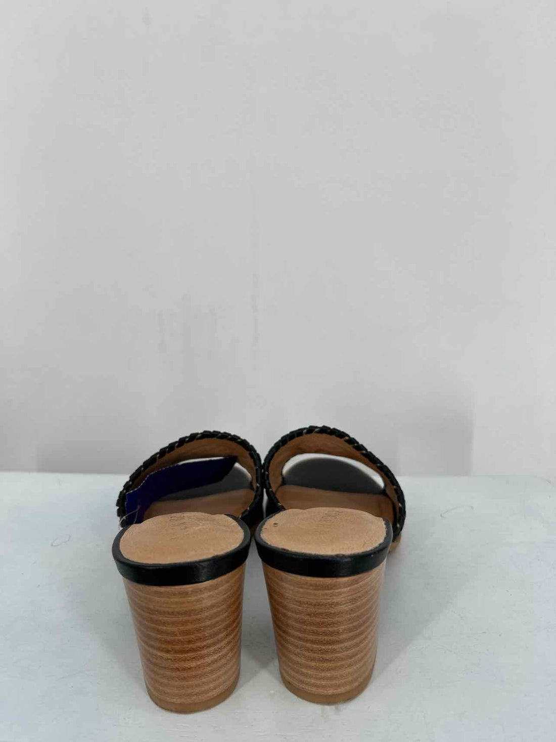 Jack Rogers Women Size 5.5 Black Sandals