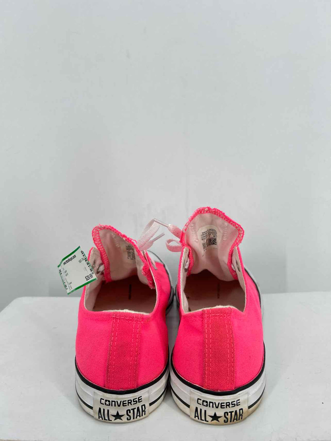 Converse Women Size 9 Neon Pink Sneakers