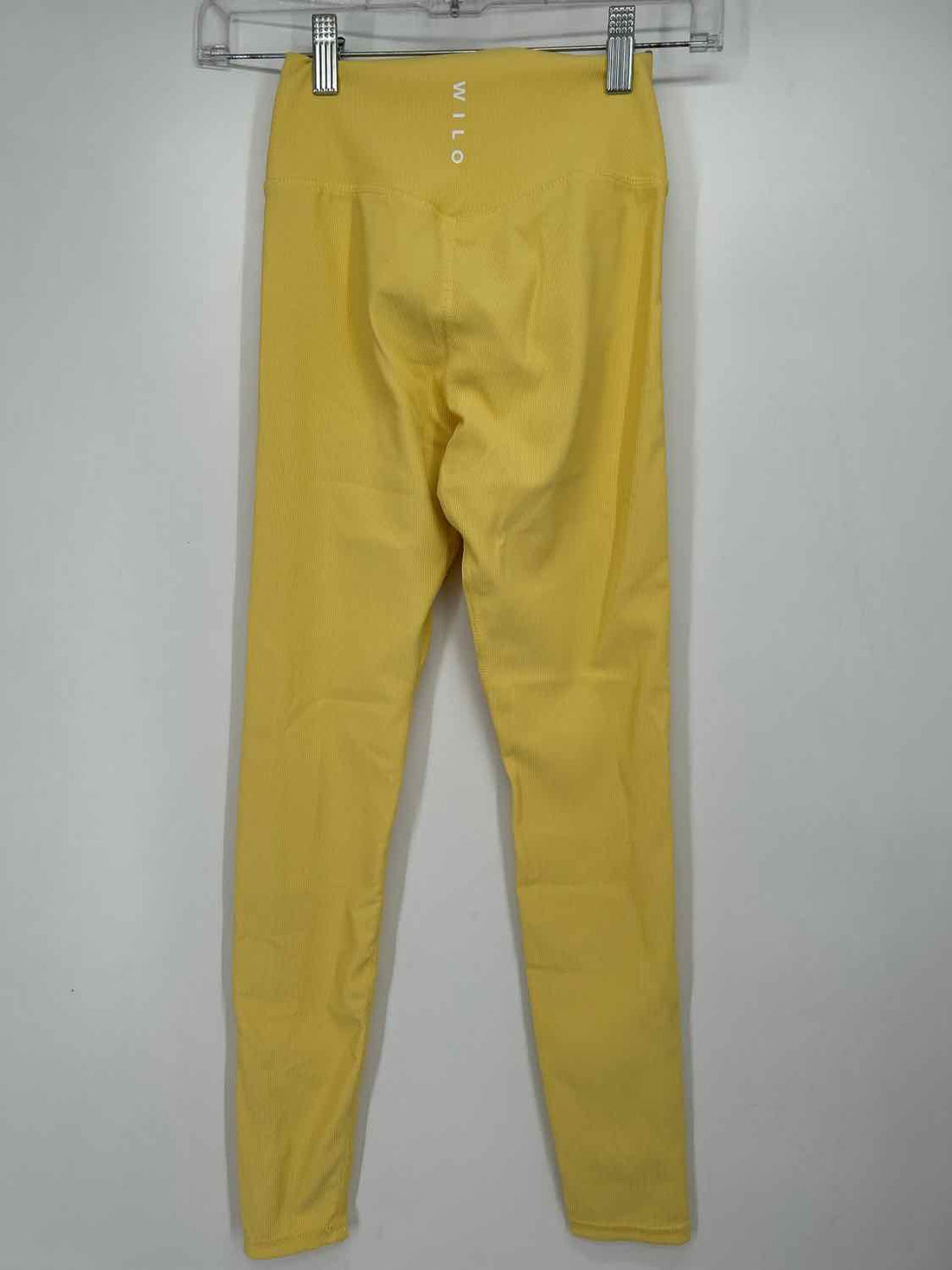 WILO Size XS Yellow Active Leggings