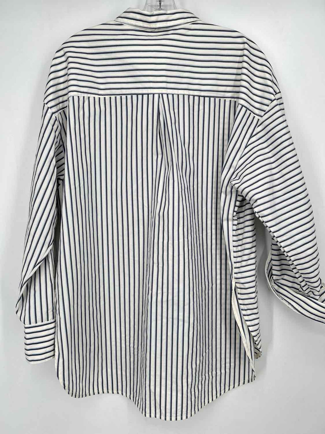 By Anthropologie Size M White & Blue Striped Long Sleeve