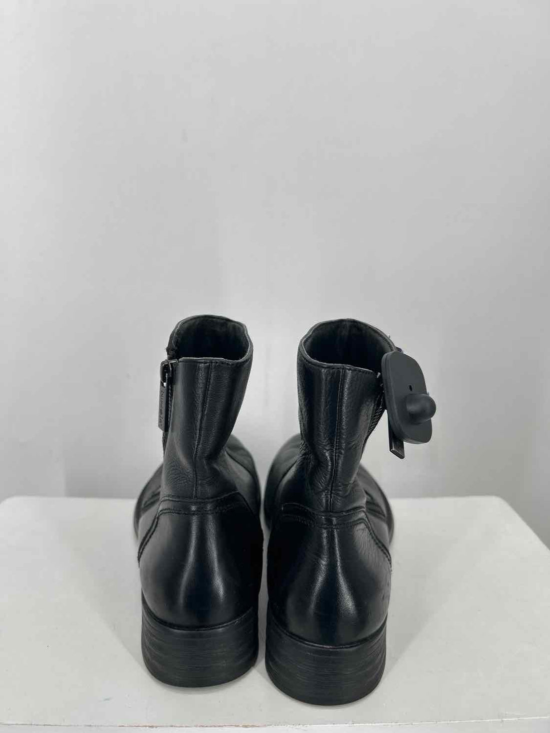 Bussola Women Size 39 Black Ankle Boot
