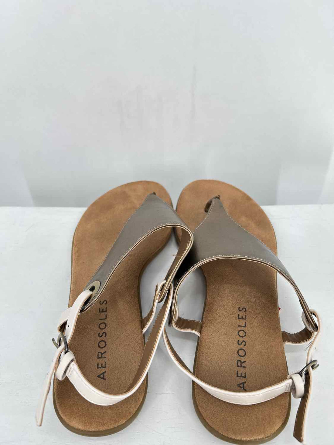 Aerosoles Women Size 8.5 Gold Sandals