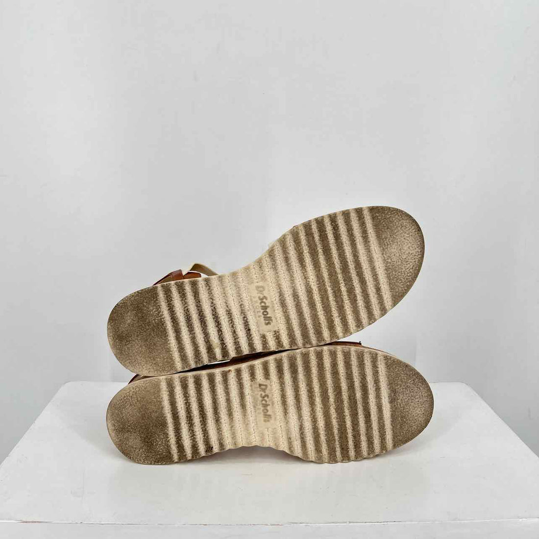 Dr. Scholls Women Size 8 Brown Sandals