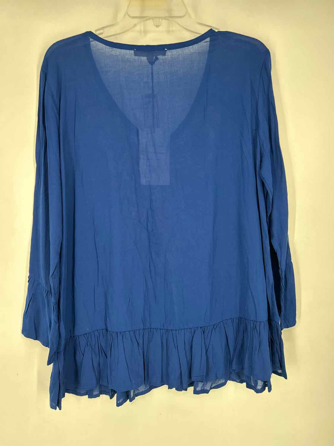 Grand & Greene Size M Dark Blue Floral Embroidered NWT Long Sleeve