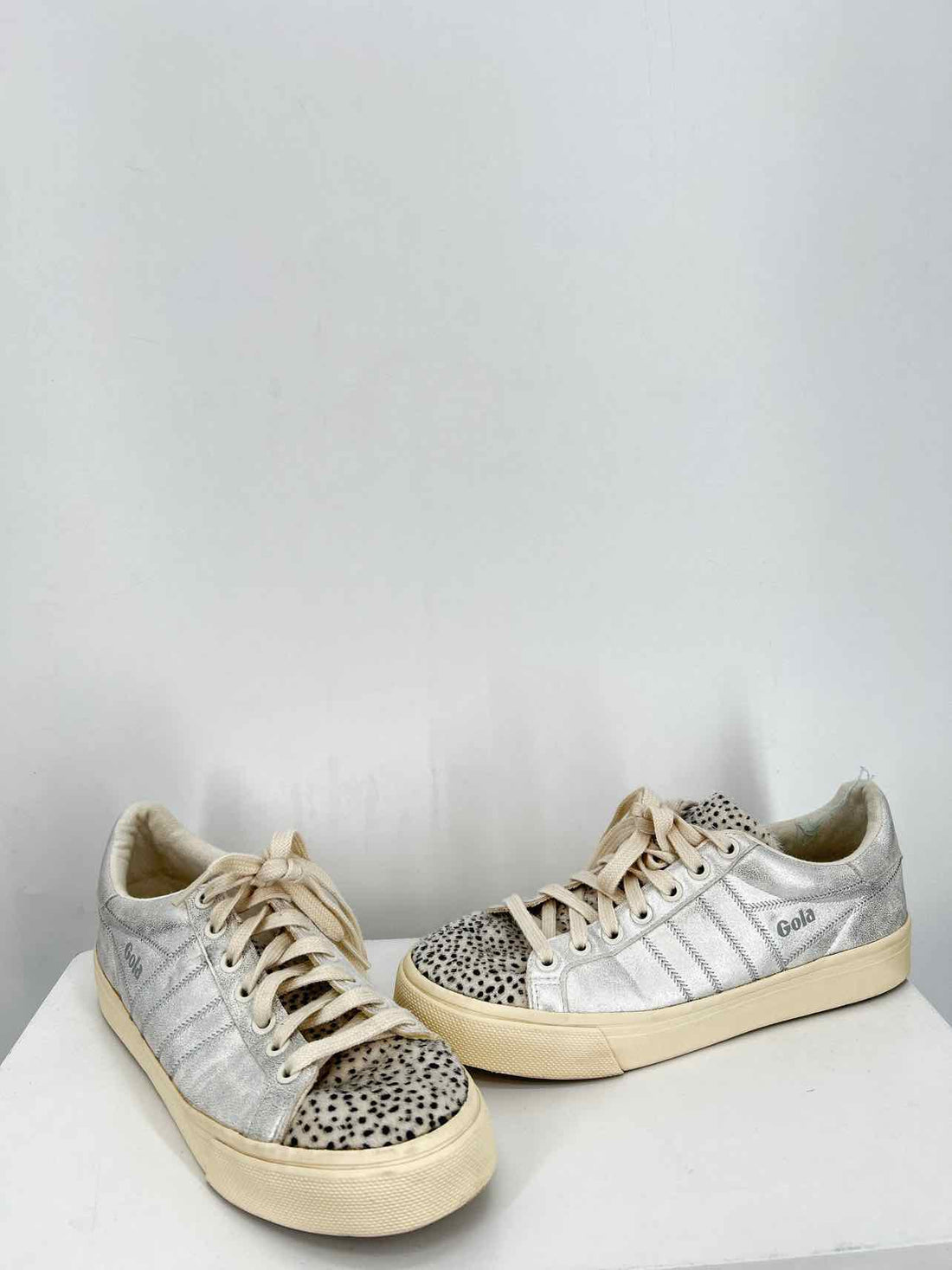 Gola Women Size 7 Silver & Cheetah Sneakers